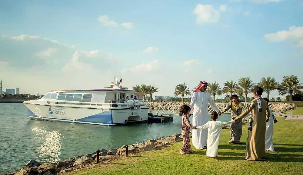 Abu Dhabi Einwohner